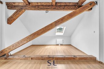 Podkrovní byt 3+1 s chytře řešeným prostorem – projekt Mlýns - 10