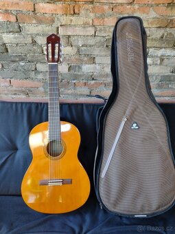 Kytara Yamaha - 10
