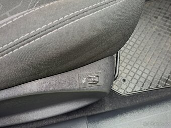 Peugeot 2008 1.5HDI,r.v.2018,75kw,54000km,dph. - 10