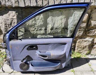 Ford Sierra MK2 sedan dily - 10