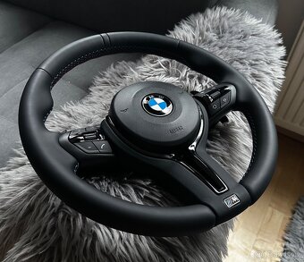 BMW M volant Alcantara kůže Kompatibilní s modely: F30, E70, - 10