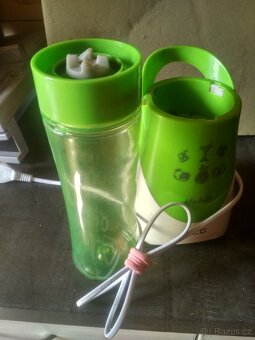 Stolní smoothie maker mixér - 10