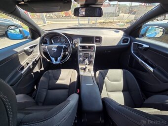 Volvo V60 2.0 D4- 120kw- NAVIGACE- A/C- SUPER - 10
