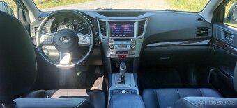 SUBARU OUTBACK 3,6 R benzín 260 HP - 10