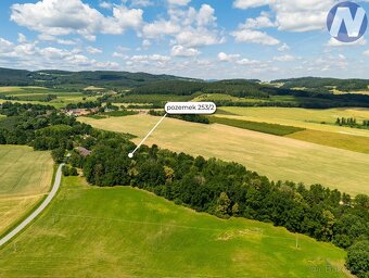 Prodej dvou pozemků o výměře 7.891 m2 u lesa v Třebanicích - - 10