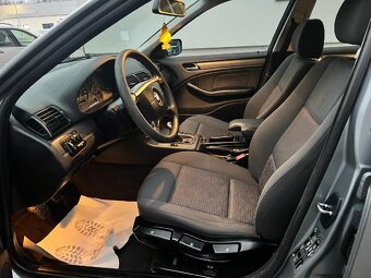 Prodám  BMW  316 i 85 kw rok  2024  Pěkný 231800.km - 10