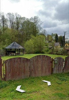 Prodám velký rodiny dům - 10