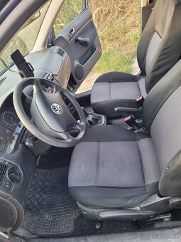 Prodám Volkswagen Golf IV Variant 1.9tdi. r.v.2004 - 10
