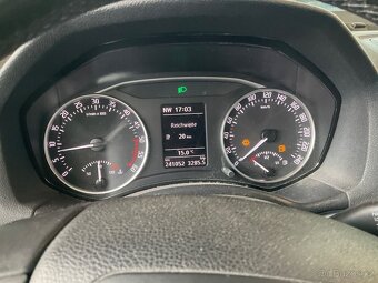 Škoda Octavia 1.6 TDI Family 77kw, 2012/11, - 10