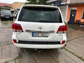 Toyota land cruiser v8 Lc 200 - 10