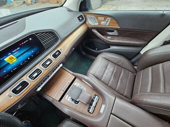 Mercedes-Benz GLS 580 4-Matic AMG 4.0L V8 - 10