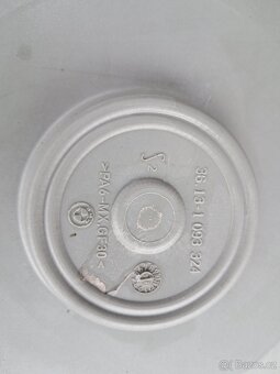 ORIG. POKLICE BMW 15'', POUZE 1 KS, ORIG. Č. 36.13-1 093 3 - 10