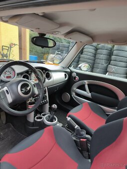 Mini Cooper r50 1.6 85kw, 2005 ,Nové zimní i letní pneu. - 10