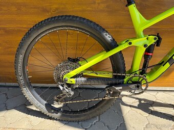 TOP Trek Slash 8 29 vel. L zánovní stav - 10