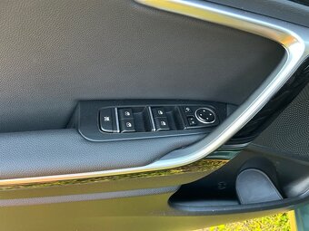 KIA Ceed SW CD 1,5 T-GDi GPF 7DCT GT LINE - 10