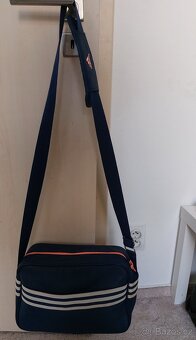 pěkná, praktcká, prostorná unisex taška Adidas - 10