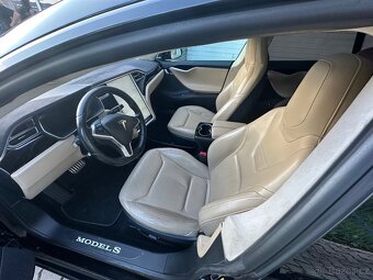 Tesla Model S, dobíjení zdarma, 4x4 - 10