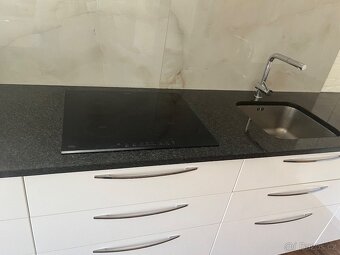 Kuchyň komplet a dá se poskládat podle potřeby - 10