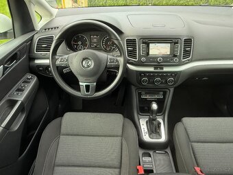VW SHARAN 2.0 TDi DSG HIGH-L Panorama Webasto Bi-Xen /2014/ - 10