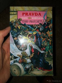 Terry Pratchett: knihy ze série Úžasná Zeměplocha - 10