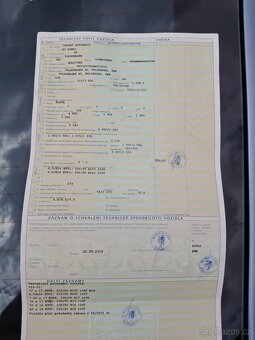 Prodám Volkswagen Multivan 7 místný - 10