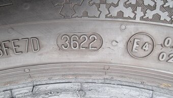 Zimní pneu 205/60/16 Continental - 10