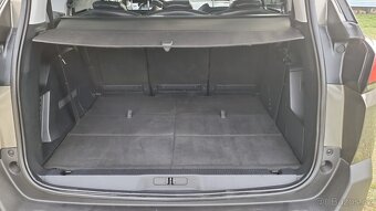 Peugeot 5008 1,2 Allure+, šíbr, 117000km - 10