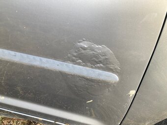 Touran 1.9 tdi 77kW bls díly šedý - 10