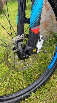 Rock Machine Torrent 50 27,5 - 10