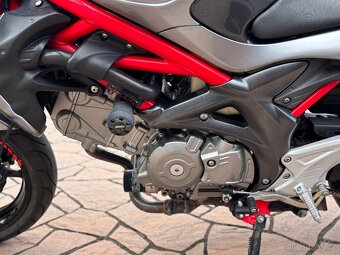 Suzuki Gladius ABS 2010, najeto 43000km - 10