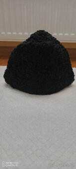 "Papacha"čepice z ovčí srsti,Kavkaz - 10