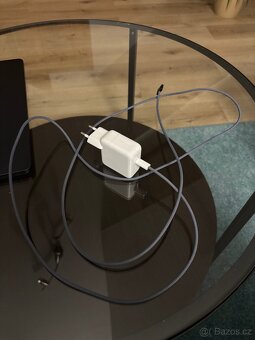 Apple MBA 13.6 Midnight/M2/8C GPU/16GB RAM/256GB jako NOVÝ - 10