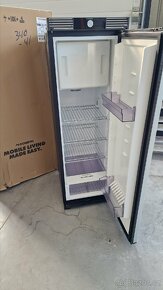 kompresorová chladnička/mraznička Dometic RCL 10.4ET
- 10