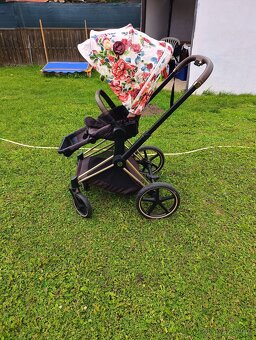 Cybex priam spring bloosom - 10