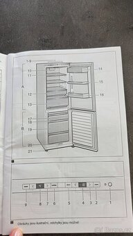 Lednice se samostatným mrazákem Bosch - 10
