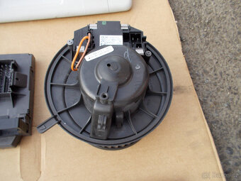 Díly VW Passat B7 (č.1) - 10