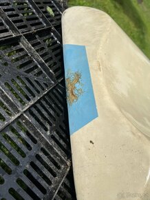 Prodám laminátové starší prkno na windsurfing - 10
