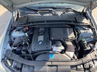 BMW 335xi E91 – 306 koní, 4x4, manuál - 10