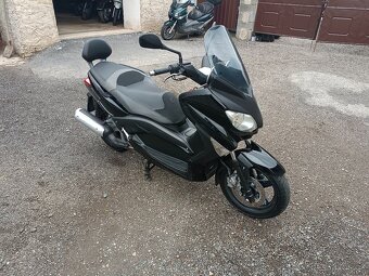 Yamaha x max 125i Cz doklady v ceně černý 2 - 10