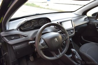 Peugeot 208 1.2i/5DVÉŘ/ČR/1MAJ/2017/129TKM - 10