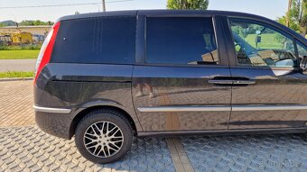 Fiat Ulysse 2,0JTD krásný stav 7míst - 10