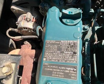 VYBRAČNÍ VÁLEC ATLAS COPCO CC1200 - 10