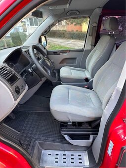 Volkswagen Transporter T5 1.9 TDI 77kW - 10