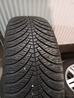 Vw Golf, Bora, Octavia alu + celoroční 195/65/15. - 10