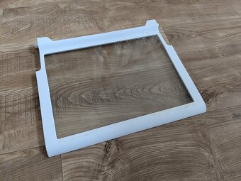 Police lednice Whirlpool - 10