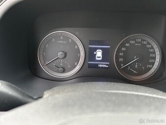 Hyundai Tuscon - 10