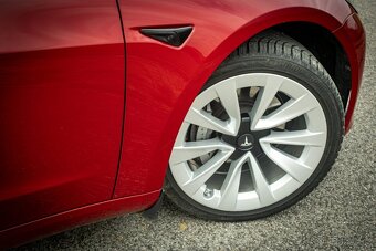 TESLA Model 3 Standard 208kW 2022 - 10