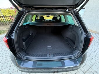VW Passat B8 GTE Variant 1.4 TSI Hybrid 115kW DSG/2022 - 10