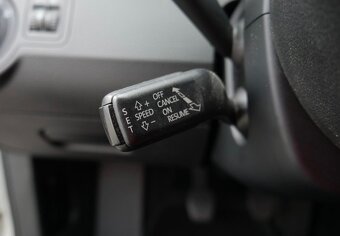 Volkswagen Passat 1.9 TDI 77kw - 10