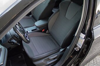 Škoda Octavia Combi 2.0 TDI Style DSG - 10